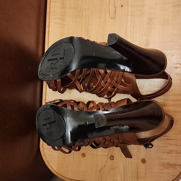Ralph Lauren leather platform sandals, sz. 7& 1/2 B, deep tan colour. - Picture 5 of 7